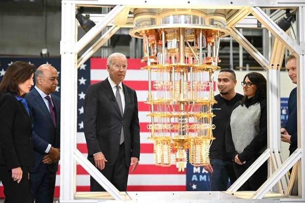 IBM anuncia de la mano de Biden una inversión multimillonaria en Nueva York.