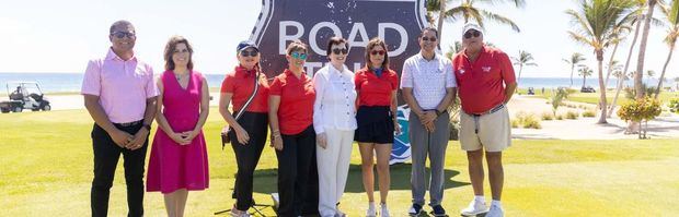 Alexis Santana, Carolina Hernández, Pamela Freitas, Pilar Zarazua, Sonia Guzmán, Lissette Lora de Hazoury, Jorge Subero Medina y Ricardo Hazoury.