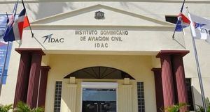 República Dominicana firma acuerdo para desarrollar la aviación civil hacia el próximo decenio