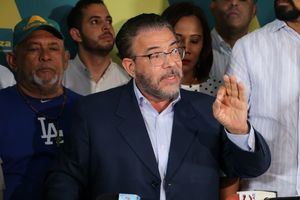 Guillermo Moreno será oficializado candidato a senador por el PRM-Alianza País