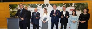 Grupo Preferente reconoce a Juan Manuel Martín de Oliva en la FITUR