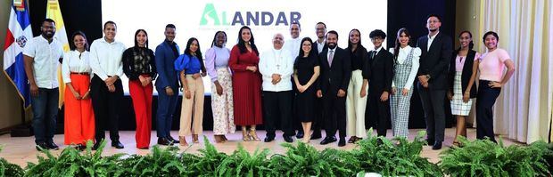 UCSD revoluciona la pantalla con el lanzamiento de Alandar Tv.