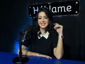 Dafne Guzmán entra a la era digital 