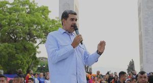 Maduro pide ayuda a Petro de cara a las presidenciales 