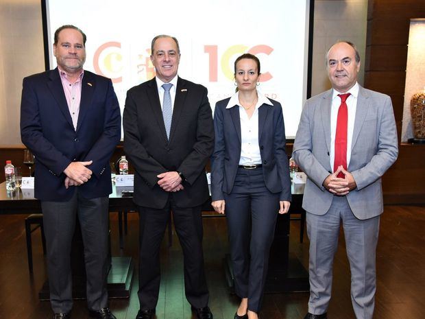 Julio García Batista, Francisco Pérez, Clara Fernández  e  Iban Campo .