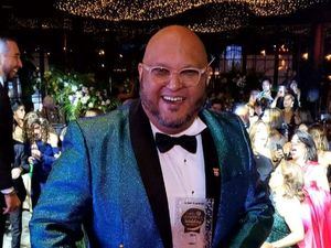 Leo Suberví recibe galardón como Mejor Banda Musical para Fiestas de RD