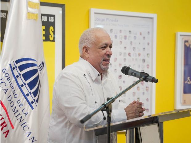 Viceministro de Cultura Giovanny Cruz.