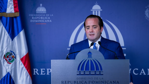Gobierno dominicano implementa sistema de devolución de viáticos.