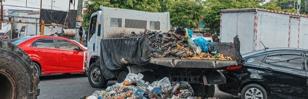 Alcaldía del DN realiza amplio operativo de limpieza