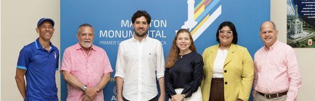 Emilio Martínez, Haime Thomas, Alexander Núñez, Ely Espaillat, Andreína Álvarez e Iván Reynoso.