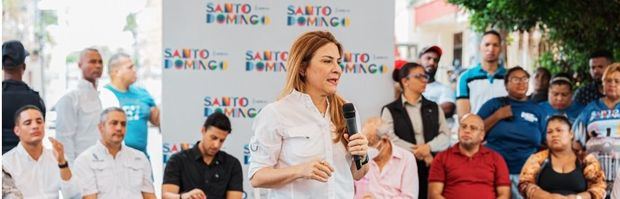 Carolina Mejía lleva la alcaldía al barrio 24 de Abril.