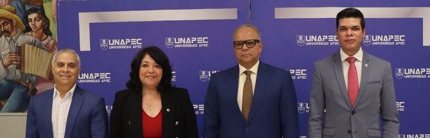 Valentín Báez, Alicia Álvarez, Alejandro Moscoso S. y Enmanuel Jiménez.