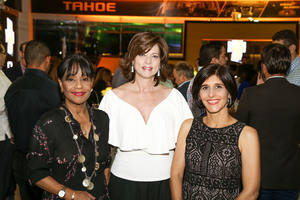 Jenny Alfonso, Nonora Elmudesi y Tansi Santos.