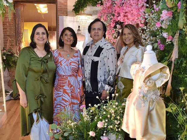 Nydia Alegría, Elisa Morato, Leonel Lirio y Isabel Reynoso.