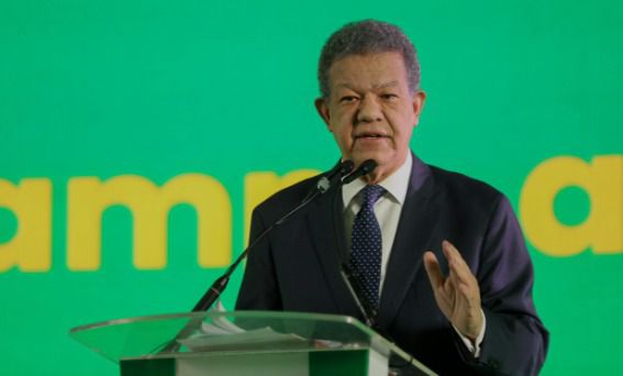 Leonel Fernández.