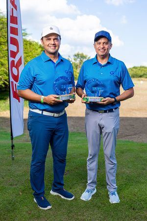 Ganadores 1er lugar  - los golfistas Michael Cuello y Danilo García