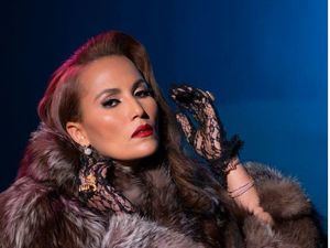 Nileny Dipton se posiciona como figura artística de primera