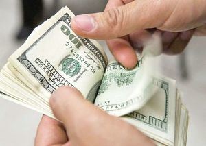 Abinader atribuye a factores internacionales la subida del dólar
