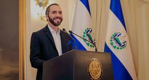 El presidente de El Salvador dice que el mundo se divide entre 