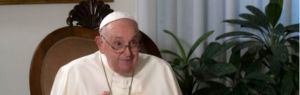 El papa abandona el hospital, tras reaparecer en público y condenar los bombardeos en Gaza