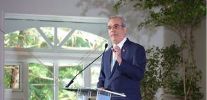 Presidente Abinader destaca la fortaleza y prosperidad de la R. Dominicana en almuerzo de AMCHAMDR