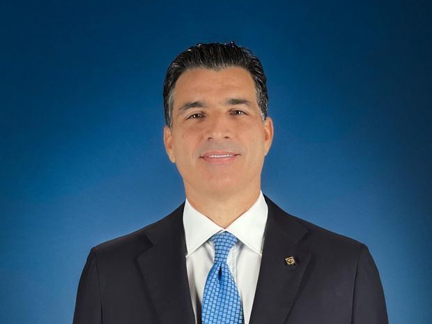 El señor Christopher Paniagua, presidente ejecutivo del Banco Popular, destacó la
capacidad de adaptación, innovación, personalización y liderazgo en la captación de clientes de
la banca privada del banco.