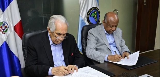 Firma del acuerdo.