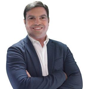 José Betancourt, experto en empresas familiares, destaca la importancia del gobierno corporativo en estas organizaciones en República Dominicana.