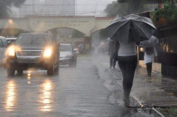 Continuarán las lluvias.