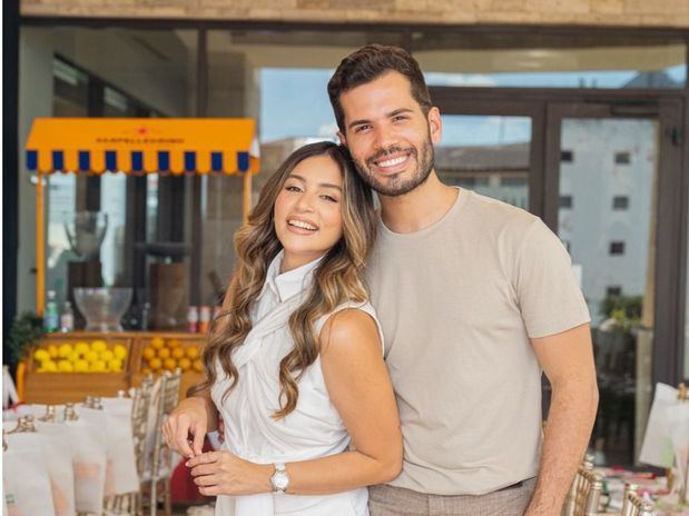 Katherine Castro y Miguel Alejandro.