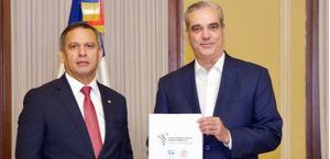 Presidente Abinader recibe la Declaración de Santo Domingo en la XXII Cumbre Judicial Iberoamericana