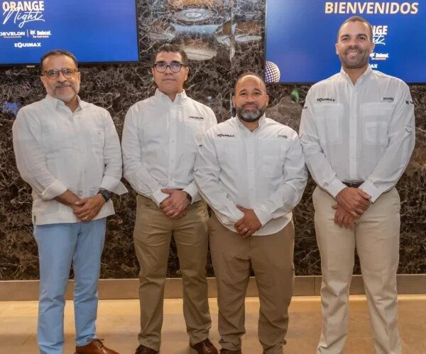  Gabriel Tellerías, Omar Flores, Francisco Vargas y Erick Jiménez.