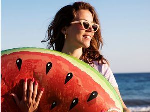 Especialista advierte sobre la importancia de proteger los ojos durante el verano