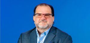AMCHAMDR da la bienvenida a Eduardo Valcárcel como nuevo miembro de su Consejo de Directores