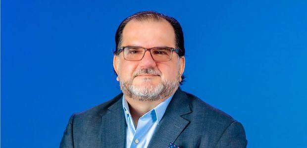 Eduardo Valcárcel.
