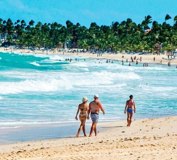 R.Dominicana apunta a Canadá tras caída de turistas desde Rusia y Ucrania.