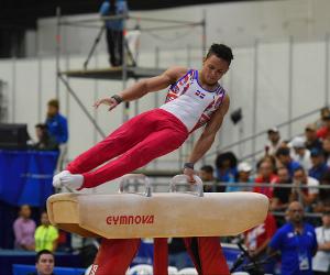 Gimnasta Audrys Nin Reyes, presea de bronce en all around