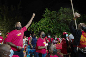 Barbados acude a las urnas en los primeros comicios tras convertirse en República