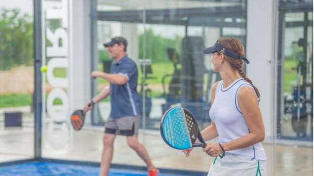 Playa Nueva Romana despliega su mejor oferta deportiva y social para un verano inolvidable