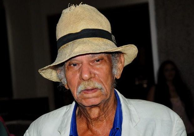 José Cestero.