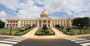 Gobierno mantiene contacto permanente con expresidentes en torno a la situación de Haití