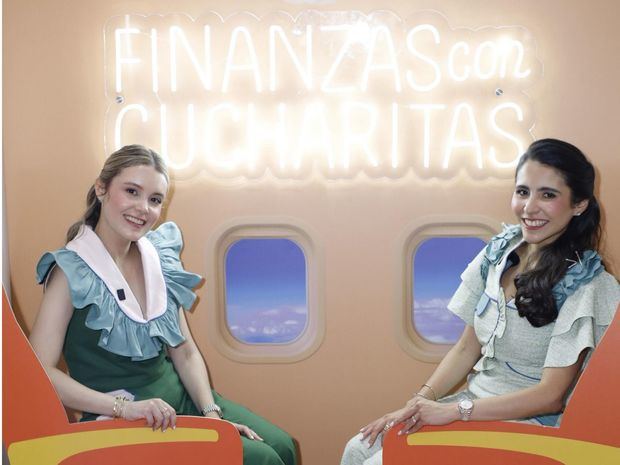 Kimberly García y Laura Camacho.