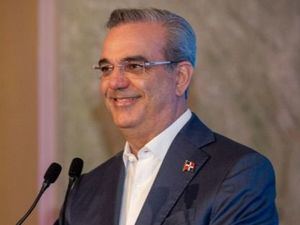 Presidente Abinader sale a México para cumplir compromisos familiares.