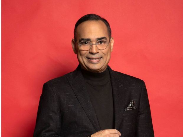 Gilberto Santa Rosa.