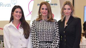 María González, Rosa Serulle y Lina Vladova.