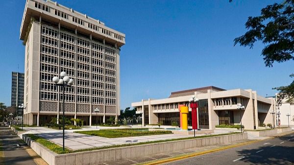 Flujos de remesas alcanzaron US$9,878.4 millones entre enero y octubre de 2025.