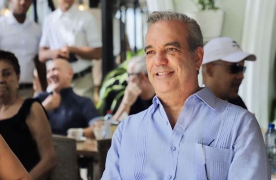 Abinader pone en marcha 'Navidad 360'.