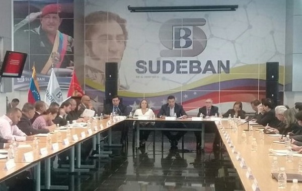 Reunión del gobierno venezolano con banqueros
