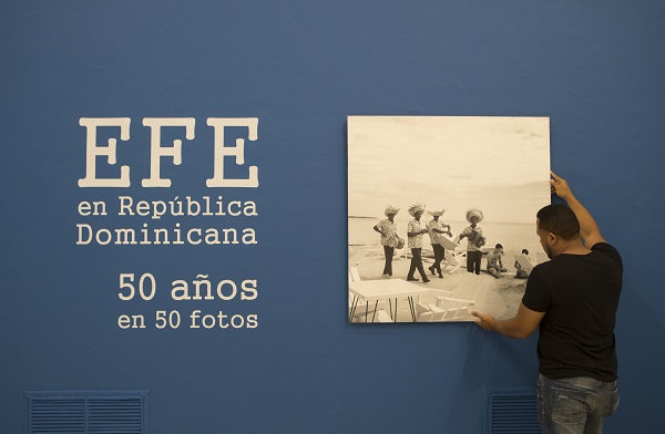 La Agencia Efe celebra su 50 aniversario en RD con una muestra fotográfica