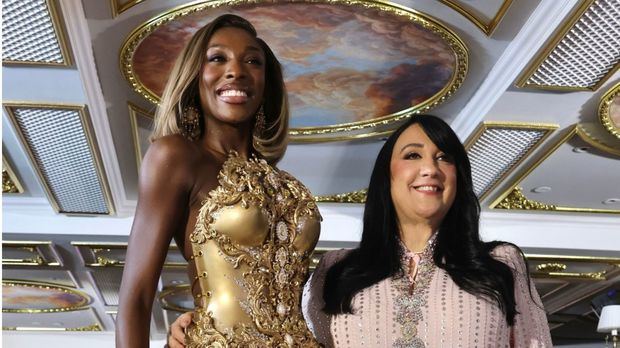 La modelo Olivia Yacé y Giannina Azar.